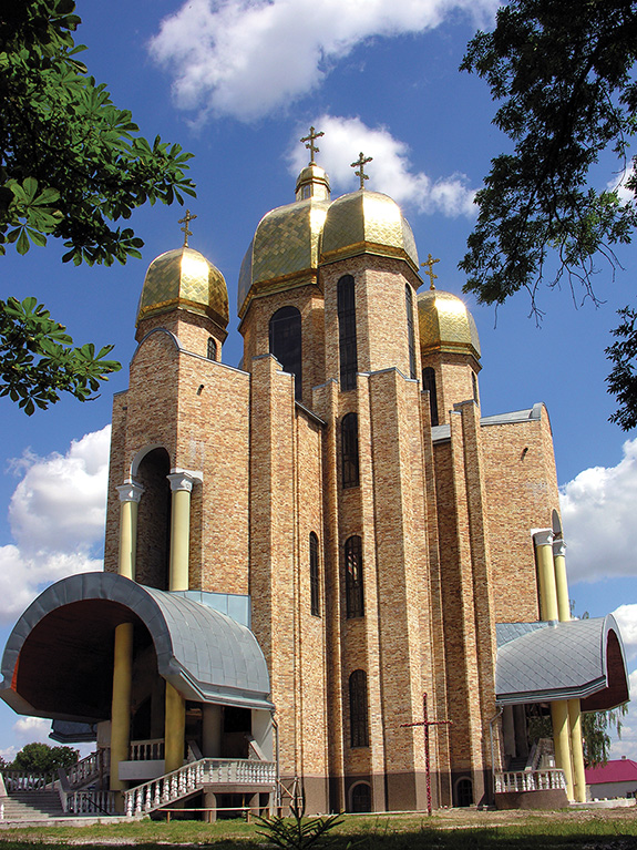 Двохрамовий Собор Єднання Заходу і Сходу, смт Підволочиськ, 2010 р.
