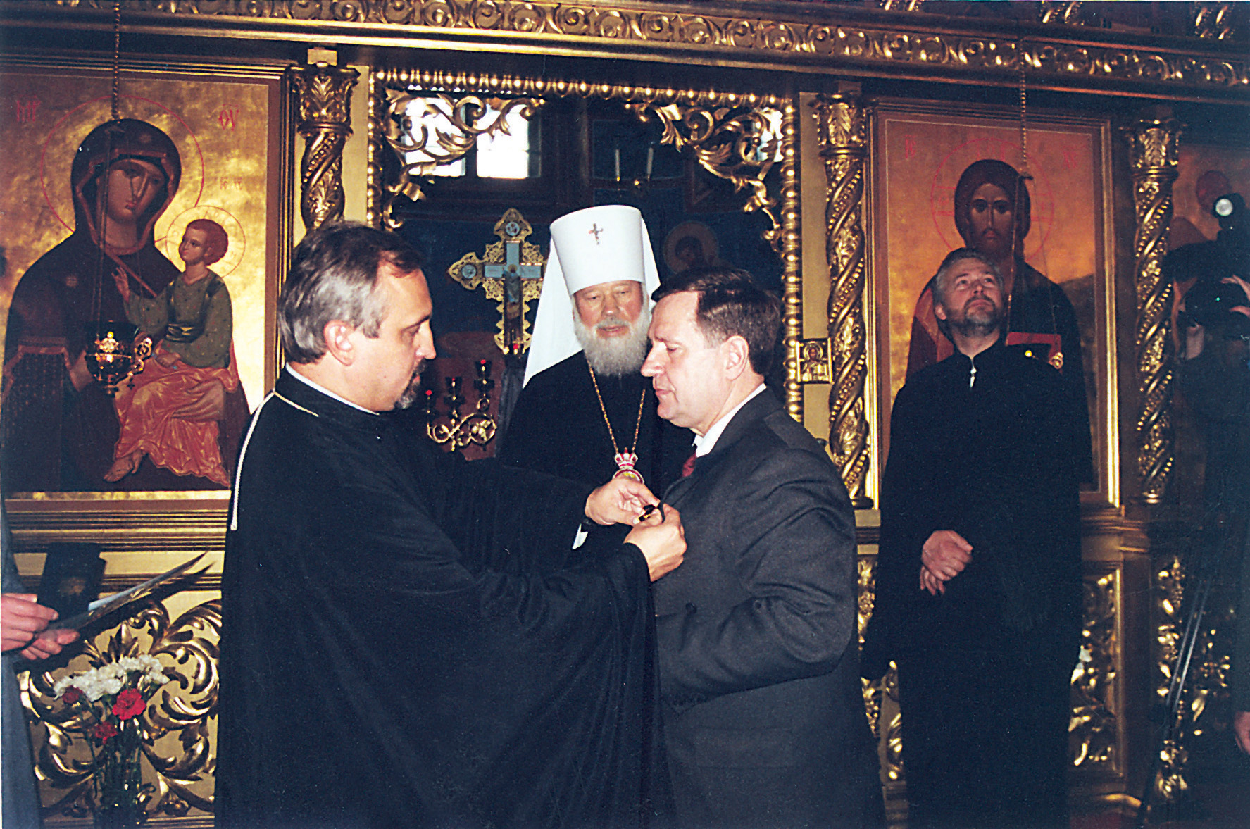 Вручення ордена Святого рівноапостольного князя Володимира ІІІ ступеня